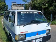 Mitsubishi L300 1981 Van