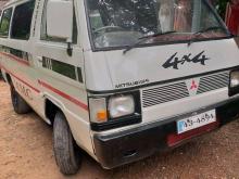 Mitsubishi L300 1981 Van