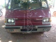 Mitsubishi L300 1986 Van