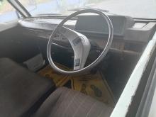 https://riyasewana.com/uploads/mitsubishi-l300-2717302717575.jpg