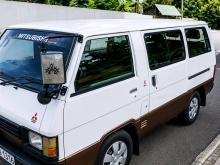 Mitsubishi L300 1985 Van