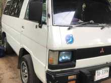 Mitsubishi L300 1983 Van