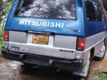 https://riyasewana.com/uploads/mitsubishi-l300-2809014922.jpg
