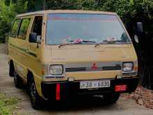 Mitsubishi L300 1982 Van