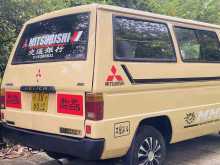https://riyasewana.com/uploads/mitsubishi-l300-2821530922763.jpg