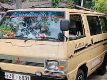 Mitsubishi L300 1982 Van