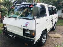 Mitsubishi L300 1985 Van