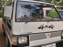 Mitsubishi L300 1981 Van