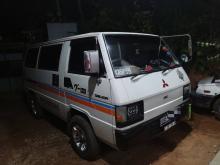 Mitsubishi L300 1983 Van