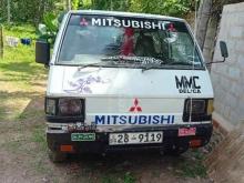 Mitsubishi L300 1983 Van