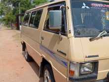 Mitsubishi L300 1982 Van