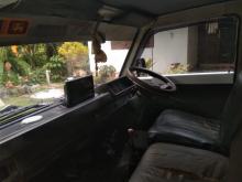 https://riyasewana.com/uploads/mitsubishi-l300-3119273417925.jpg