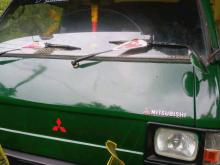 Mitsubishi L300 1986 Van