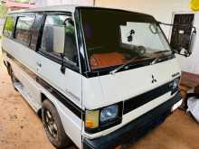 Mitsubishi L300 1984 Van