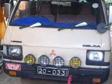 Mitsubishi L300 1987 Van