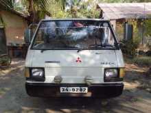 Mitsubishi L300 1981 Van