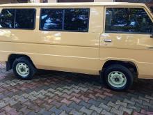 Mitsubishi L300 1983 Van