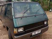 Mitsubishi L300 1980 Van