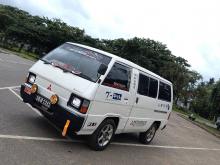 Mitsubishi L300 1982 Van