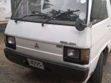 Mitsubishi Delica 1982 Van