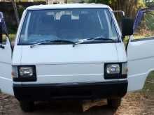 Mitsubishi L300 1982 Van