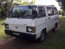 https://riyasewana.com/uploads/mitsubishi-l300-792032616547.jpg