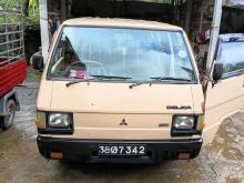Mitsubishi L300 1984 Van