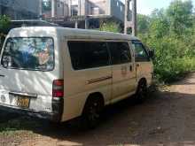Mitsubishi L300 2011 Van