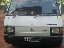Mitsubishi L300 1983 Van