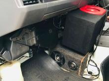 https://riyasewana.com/uploads/mitsubishi-l300-9801036374.jpg