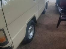 Mitsubishi L300 Delica 1985 Van