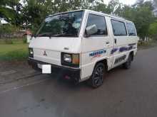 Mitsubishi L300 Delica 1984 Van