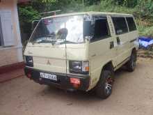 Mitsubishi L300 Delica 1982 Van