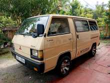 Mitsubishi L300 1983 Van