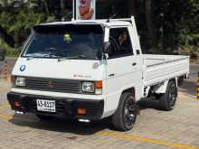 Mitsubishi L300 Delica 1982 Lorry