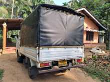https://riyasewana.com/uploads/mitsubishi-l300-delica-1984-3010195112342.jpg