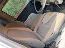 https://riyasewana.com/uploads/mitsubishi-l300-delica-1984-3010195112384.jpg