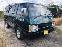 Mitsubishi L300 DELICA 1984 Van