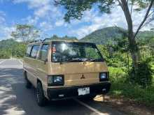 Mitsubishi L300 Delica 1984 Van