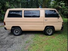 https://riyasewana.com/uploads/mitsubishi-l300-delica-2515383117736.jpg