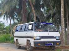 Mitsubishi L300 Delica 1986 Van