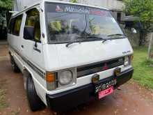 Mitsubishi L300 Delica 1983 Van