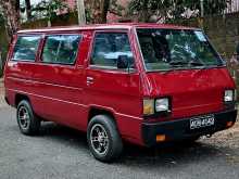 Mitsubishi L300 1984 Van