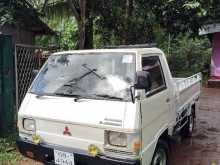 https://riyasewana.com/uploads/mitsubishi-l300-lorry-14752214262.jpg