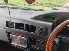 https://riyasewana.com/uploads/mitsubishi-l300-po15-91325596494.jpg