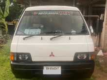 Mitsubishi L300 PO5 1995 Van