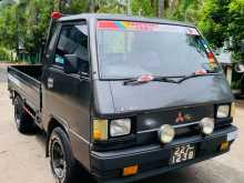 Mitsubishi L300 Truck 1982 Lorry