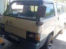 Mitsubishi L300 1984 Van