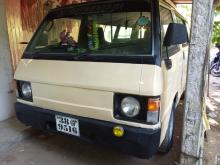 Mitsubishi L300 1989 Van