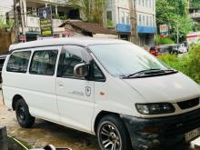 Mitsubishi L400 2002 Van
